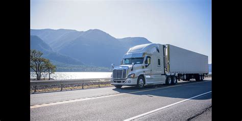 Do I Need CDL for Box Truck: Unraveling the Mysteries of the Open Road