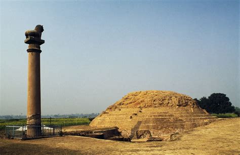 La Rivolta di Ashoka: Grande Imperatore Maurya e il Buddhismo come Forza Unificante