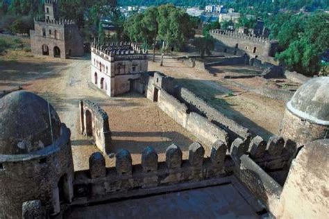 La Rivolta di Fasilides: Un Imperatore Contro la Chiesa e una Nuova Era per l'Etiopia