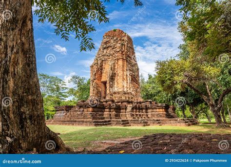 L'Ascesa del Regno di Dvaravati: Un Nuovo Centro Religioso e Commerciale nella Tailandia del V Secolo